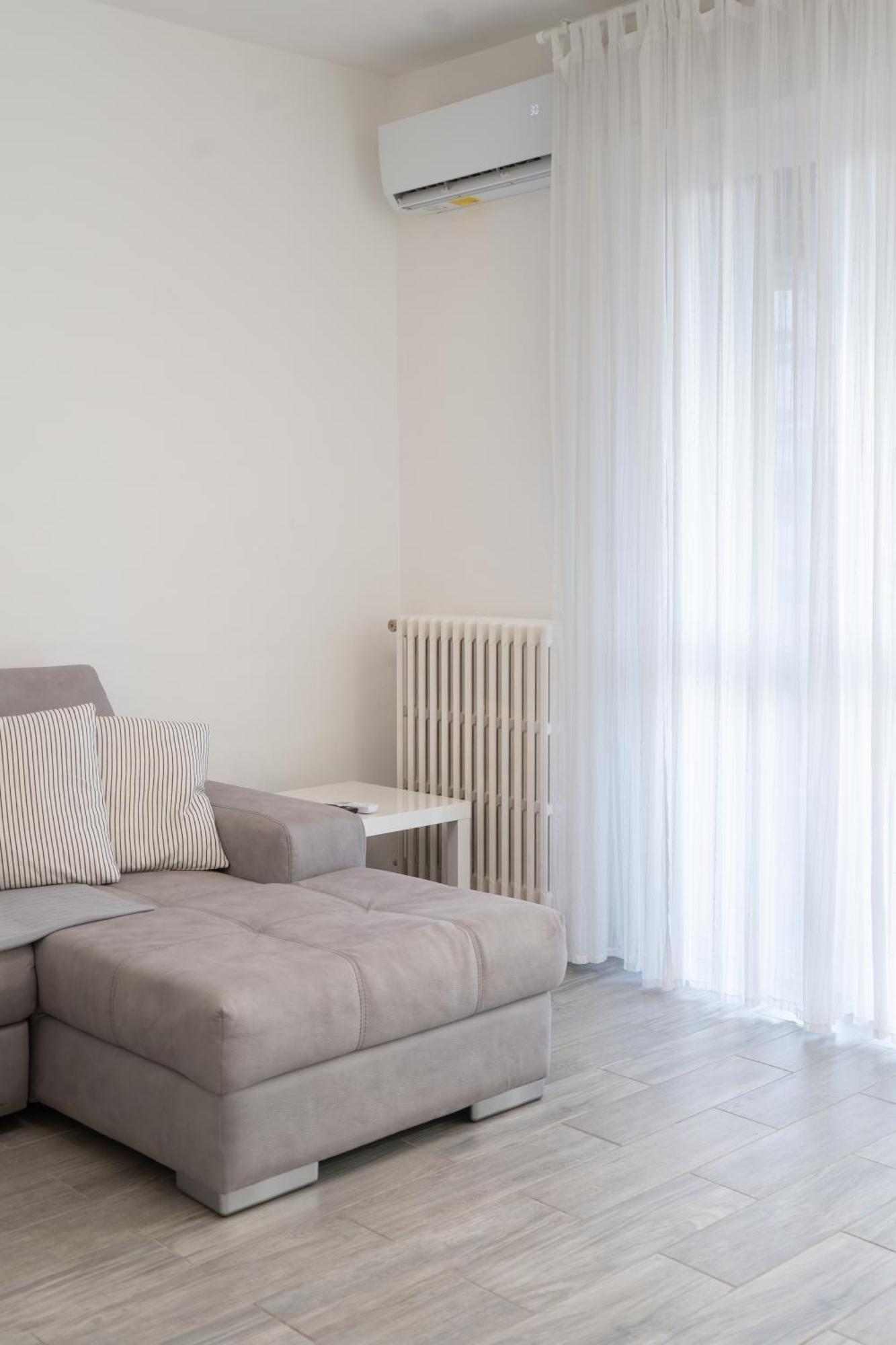 10Min Rhofiera & Sansiro - 5Min Metro - Ac - Freeparking Apartment Milan Exterior photo