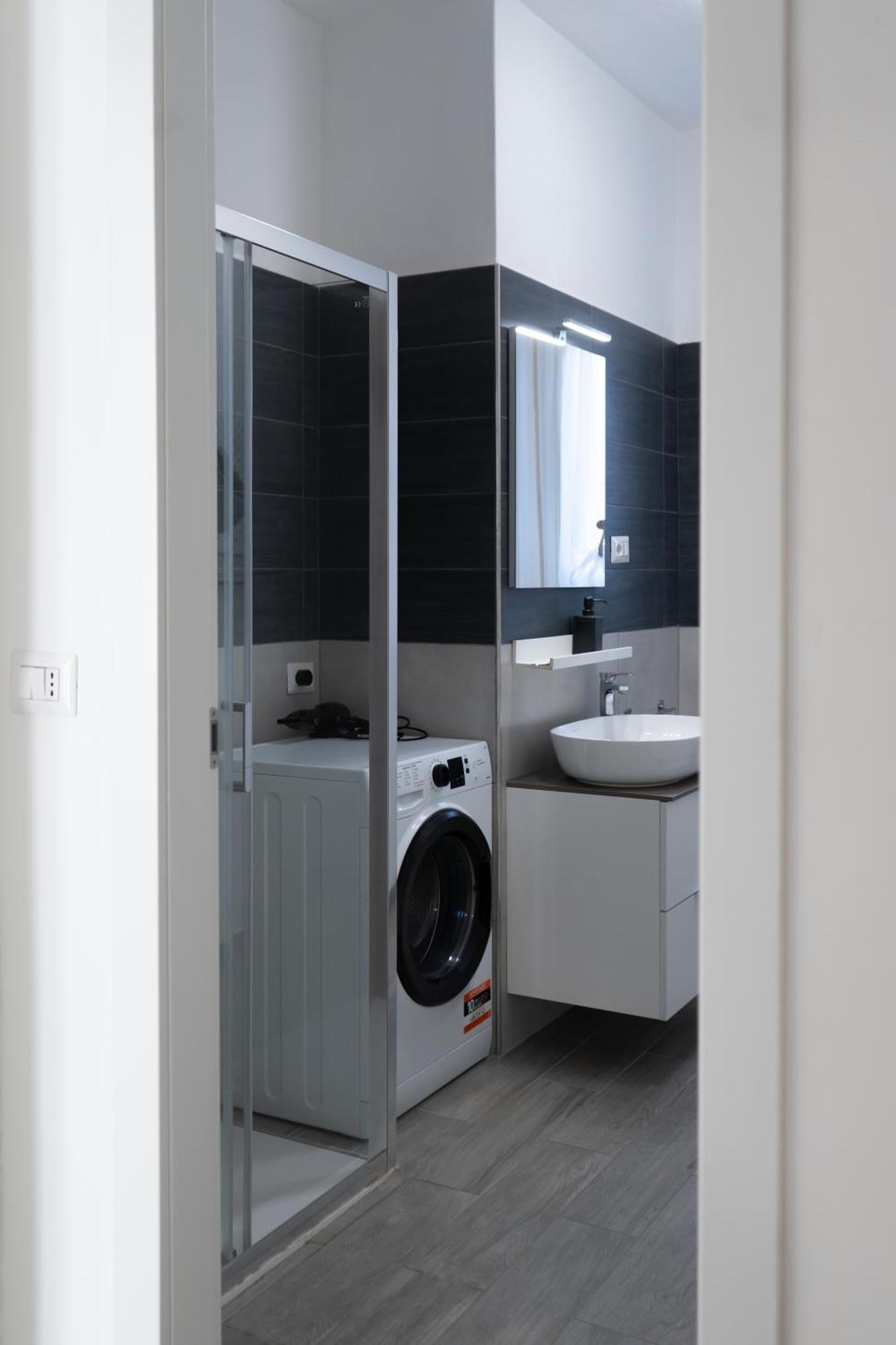 10Min Rhofiera & Sansiro - 5Min Metro - Ac - Freeparking Apartment Milan Exterior photo